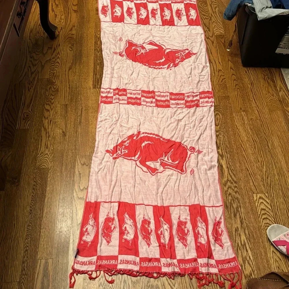 Arkansas Razorbacks, super soft scarf - Picture 3 of 3